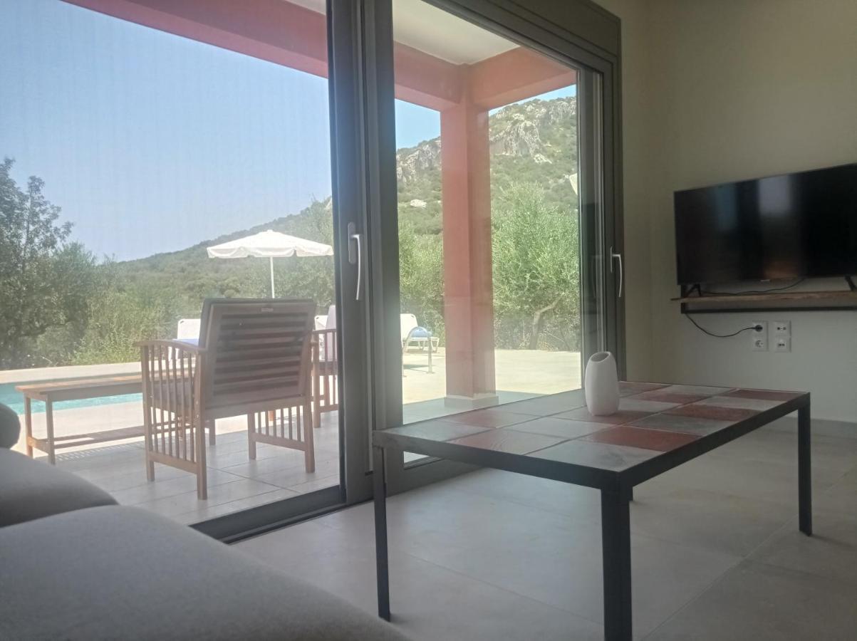 Olive Garden Villas Costa Navarino Kültér fotó